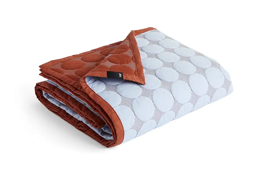HAY Mega Dot Tagesdecke 235x245 cm - Hellblau