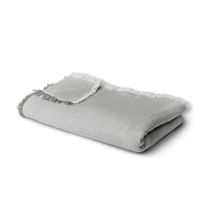 Elvang Daisy Sengetäppe 240 x 220 cm – Grau