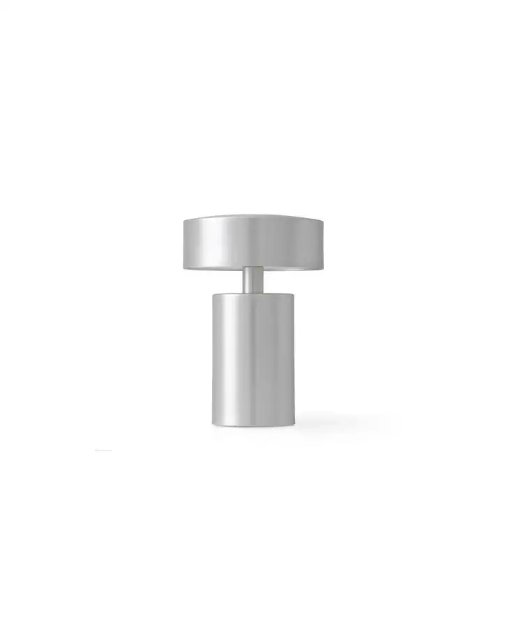 Audo Copenhagen Säulen-Tischleuchte, tragbar, Ø: 12 cm – Aluminium