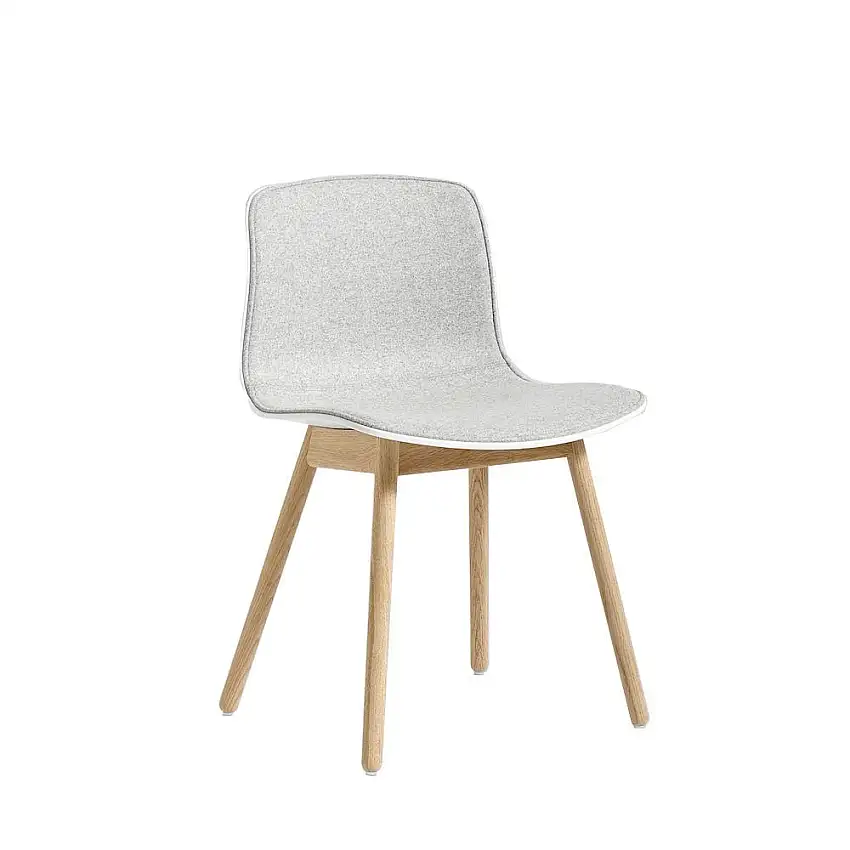 HAY AAC 12 About A Chair Frontpolsterung SH: 46 – Lackierte massive Eiche/Weiß/Divina Melange 120