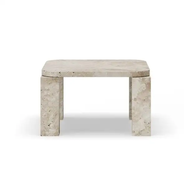 New Works Atlas Couchtisch 60 x 60 cm – Ungefüllter Travertin