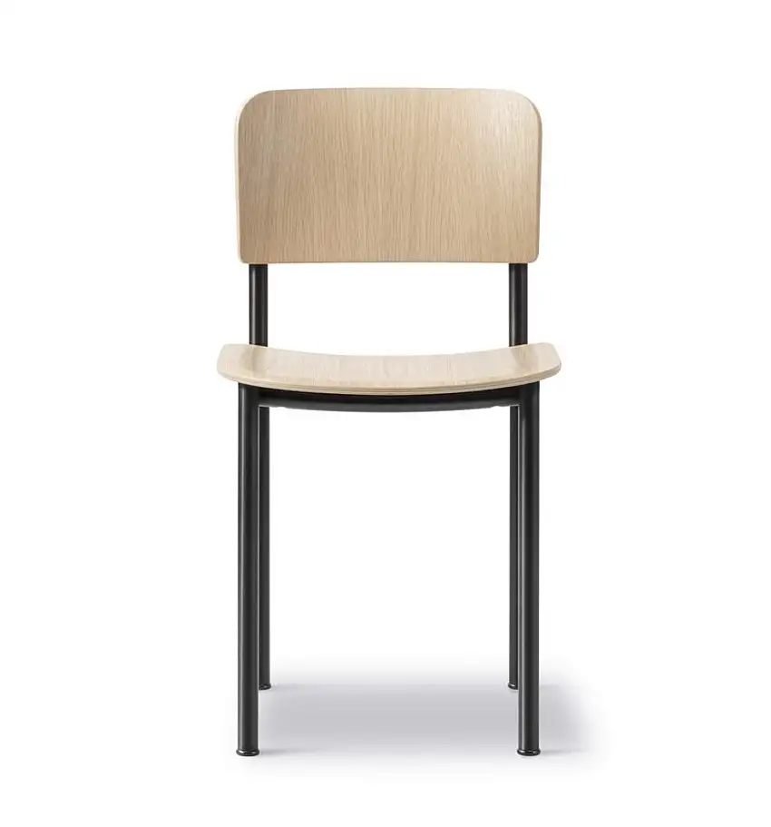 Fredericia Furniture 3412 Plan Stuhl SH: 45 cm – Eiche lackiert/Schwarz