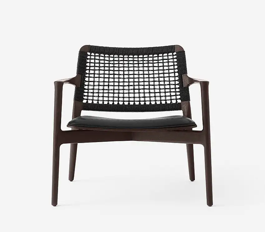 Vipp 488 Cabin Lounge Chair SH: 37 cm – Dunkle Eiche/Schwarzes Leder