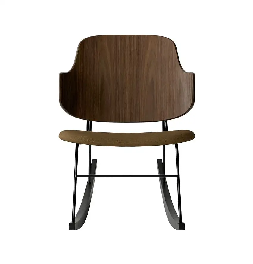 Audo Copenhagen The Penguin Schaukelstuhl SH: 42 cm – Walnuss/Neuwolle Gelber Ocker