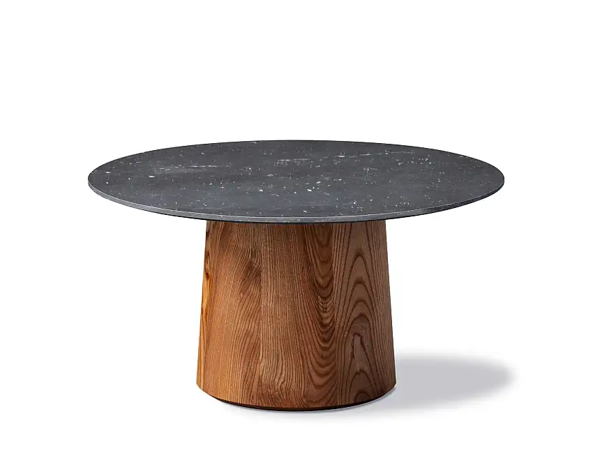 Fredericia - Niveau Couchtisch, Ø 61 x H 33 cm, esche braun gebeizt und geölt / schwarz marquina