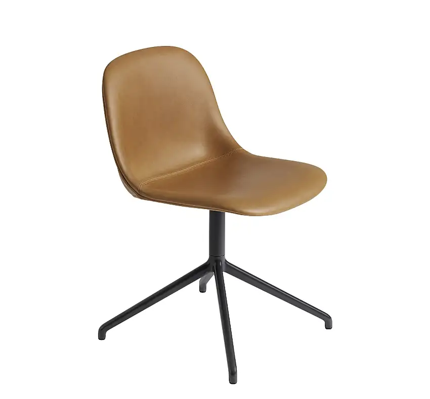 Muuto - Fiber Side Chair, swivel base, refine leder cognac / schwarz