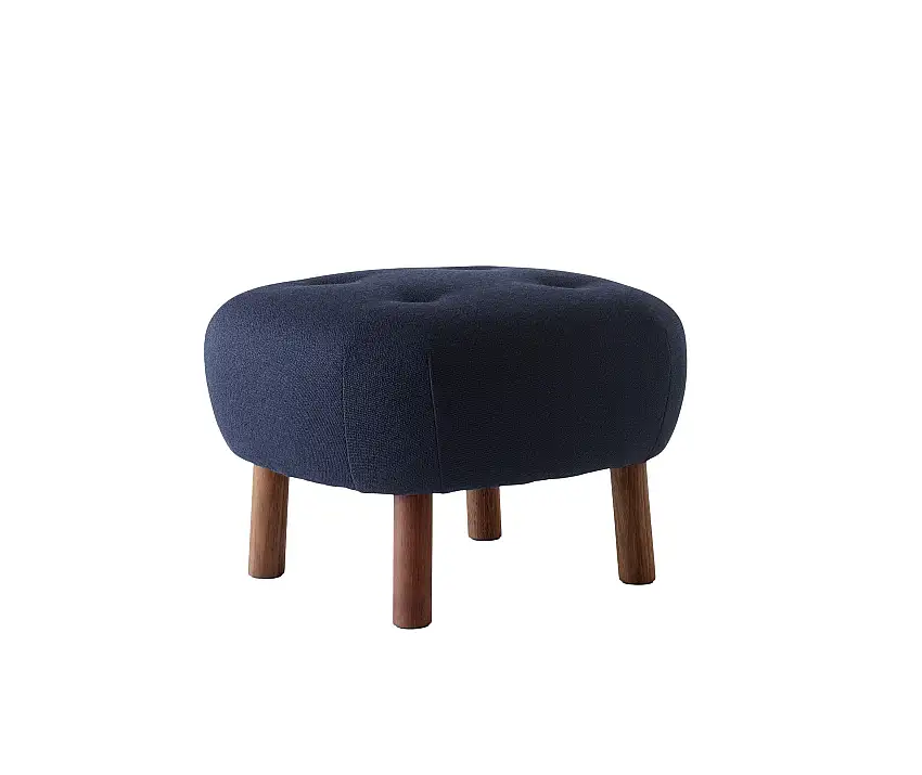 &Tradition - ATD1 Pouf, walnuss geölt / vidar 0554