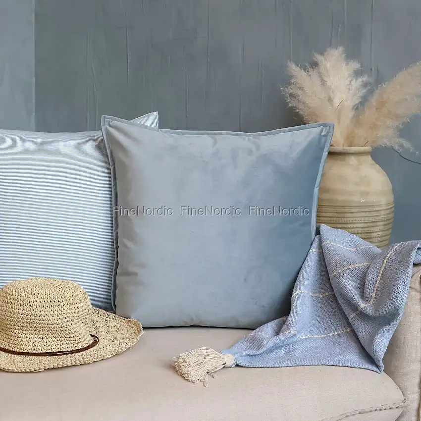 Chic Antique Aix Kissenbezug Velour Sky Blue 50 x 50 cm