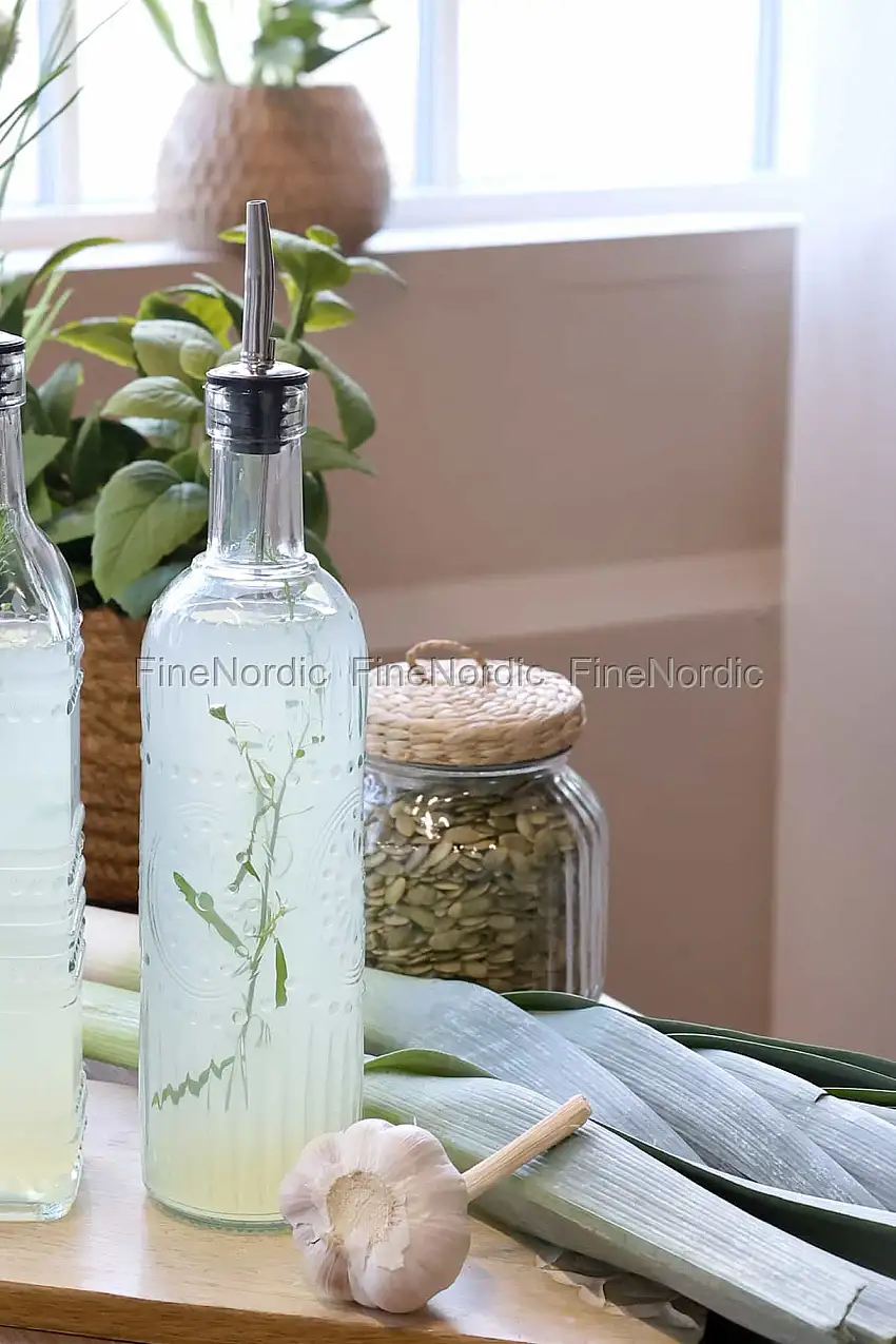 Chic Antique Flasche mit Weinausgiesser Klar Rund