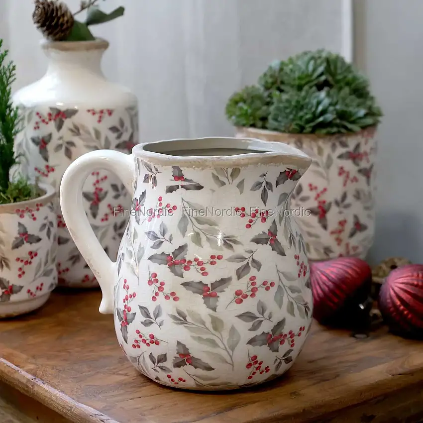 Chic Antique Kanne mit Blättern und Beeren Motiv Creme