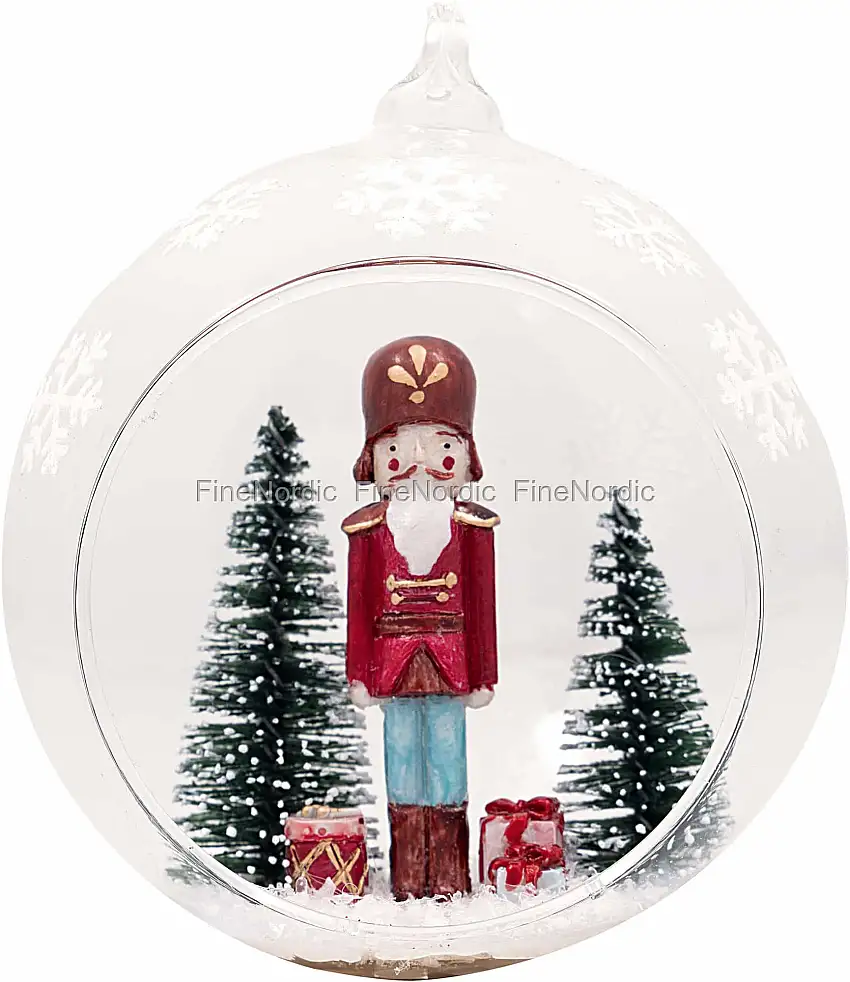GreenGate Weihnachtskugel "Nutcracker Red" "Inside Decor"