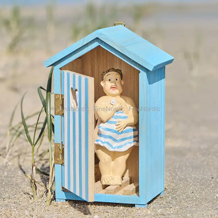 Ib Laursen Badehaus mit Gentleman im Inneren
