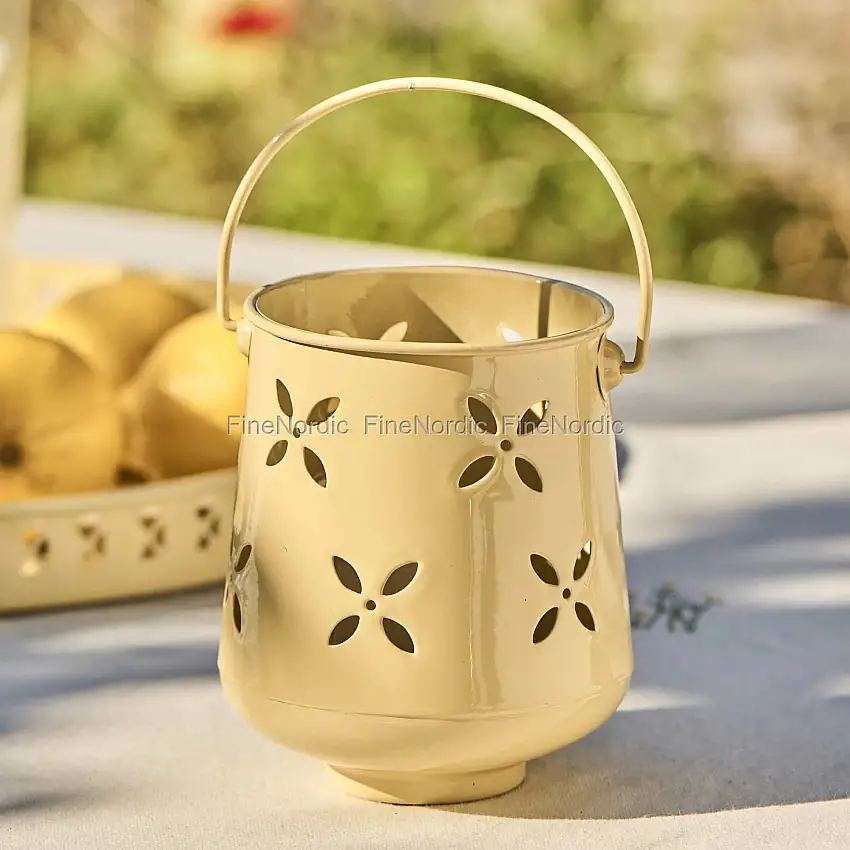 Ib Laursen Kerzenhalter zum Teelicht mit Griff Wheat Straw
