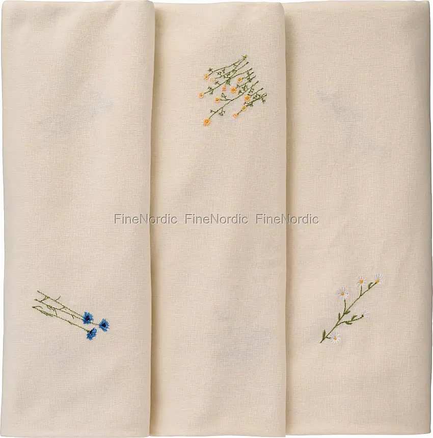 Ib Laursen Tischdecke Flora Länglich mit Margeriten, Kornblumen und Butterblumen Butter Cream 150 x 250 cm