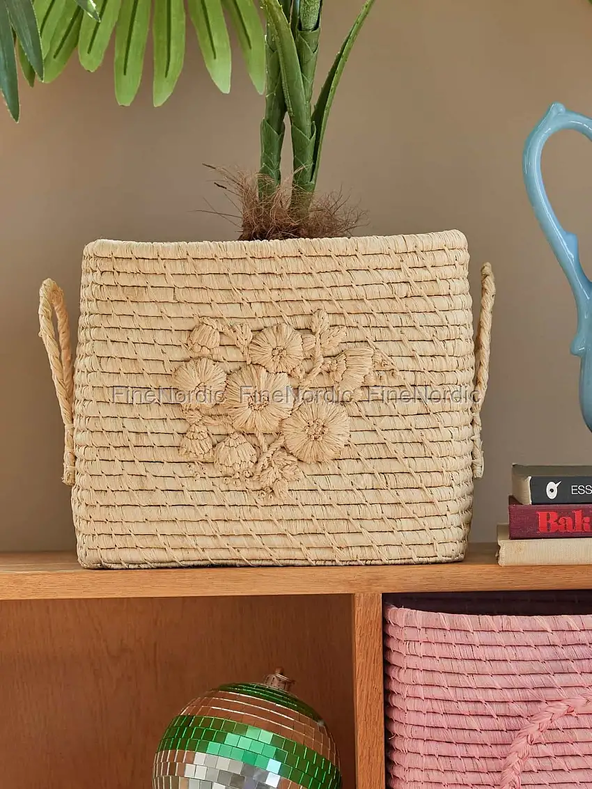 Rice Raffia Korb - Quadratisch - Natur - Blumenstickerei - Raffiagriffe